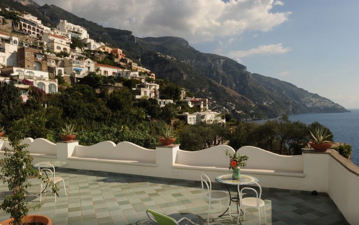 HotelFORNILLObeachPOSITANO.jpg