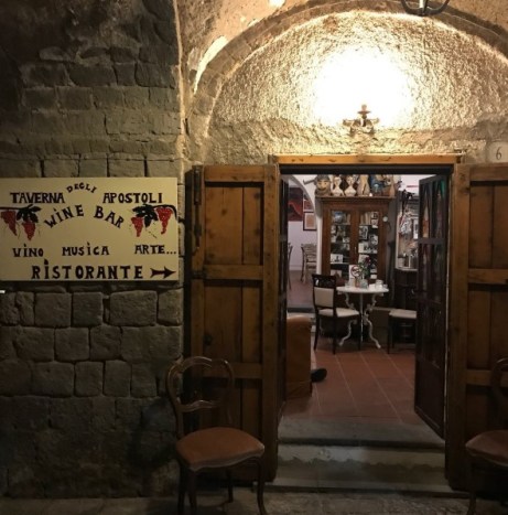 TavernaApostoliAMALFiiiiiiiiiiiii.jpg